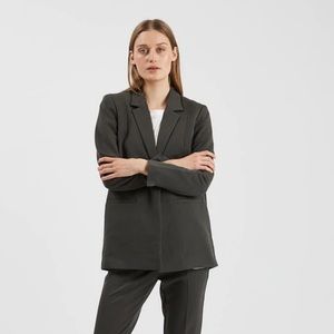 Minimum Tara Blazer
Woman’s oversized black blazer